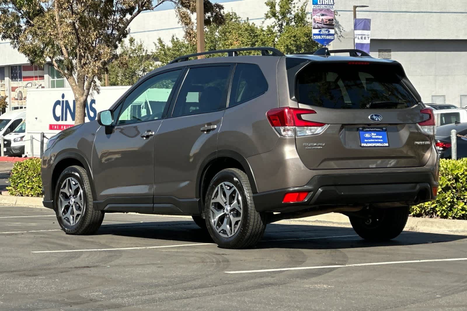 Used 2024 Subaru Forester Premium AWD/4WD image 7