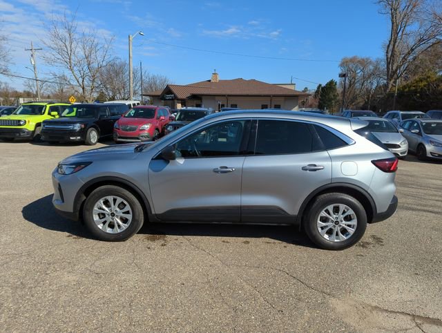 Certified 2024 Ford Escape Active AWD/4WD image 2
