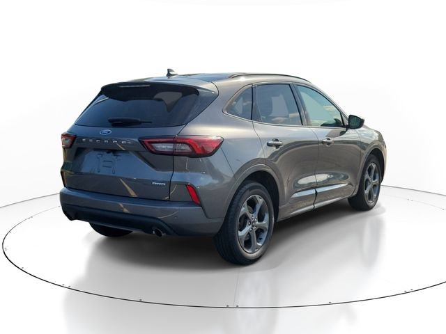 Certified 2024 Ford Escape ST-Line w/ Tech Pack #1 AWD/4WD image 3