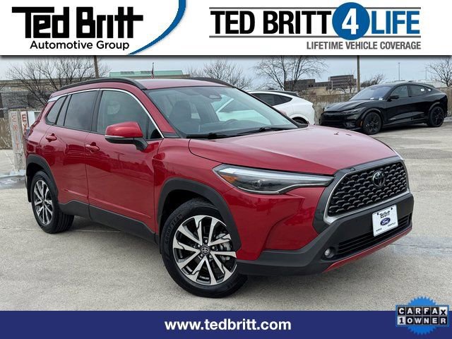 Used 2023 Toyota Corolla Cross XLE w/ Convenience Package image 7