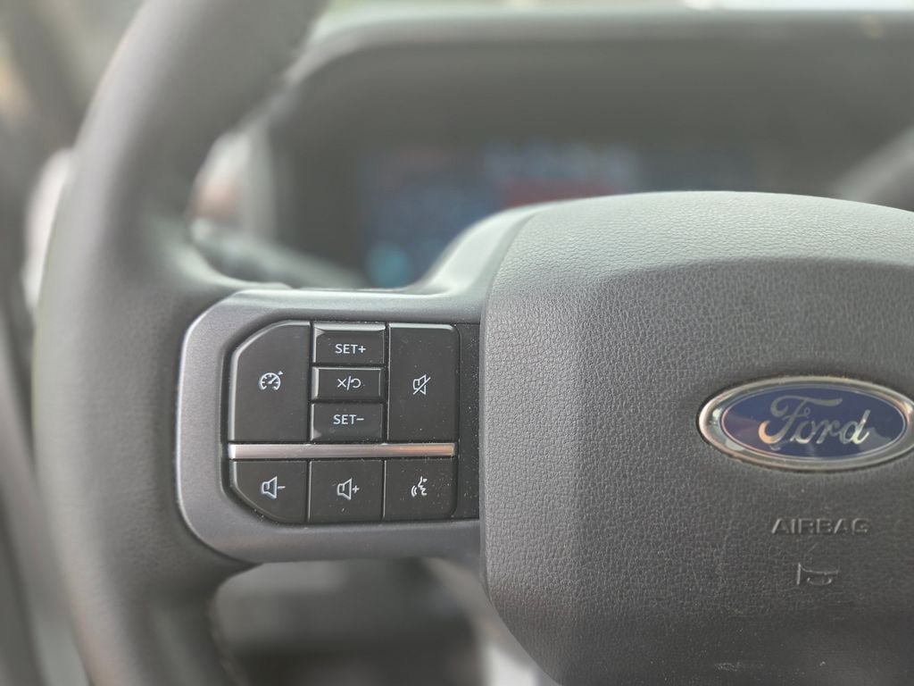 Certified 2025 Ford F350 Lariat w/ FX4 Off-Road Package AWD/4WD image 16