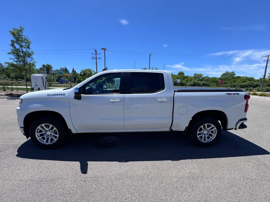 Used 2020 Chevrolet Silverado 1500 LT w/ All-Star Edition AWD/4WD image 4