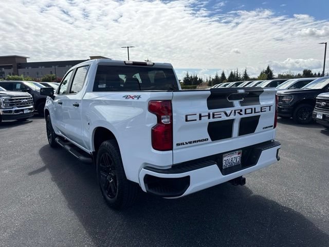 Used 2023 Chevrolet Silverado 1500 Custom w/ Rally Edition AWD/4WD image 8
