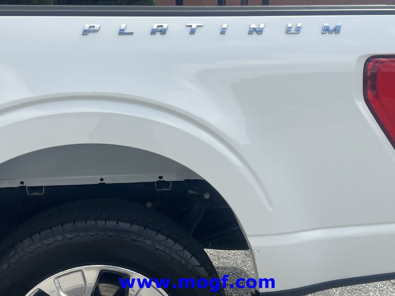 Certified 2023 Ford F150 Platinum w/ Equipment Group 701A High AWD/4WD image 33