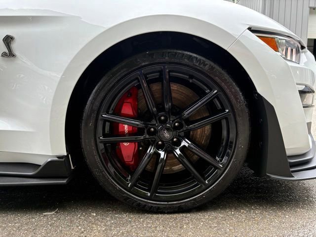 Certified 2021 Ford Mustang Shelby GT500 w/ Technology Package RWD image 6