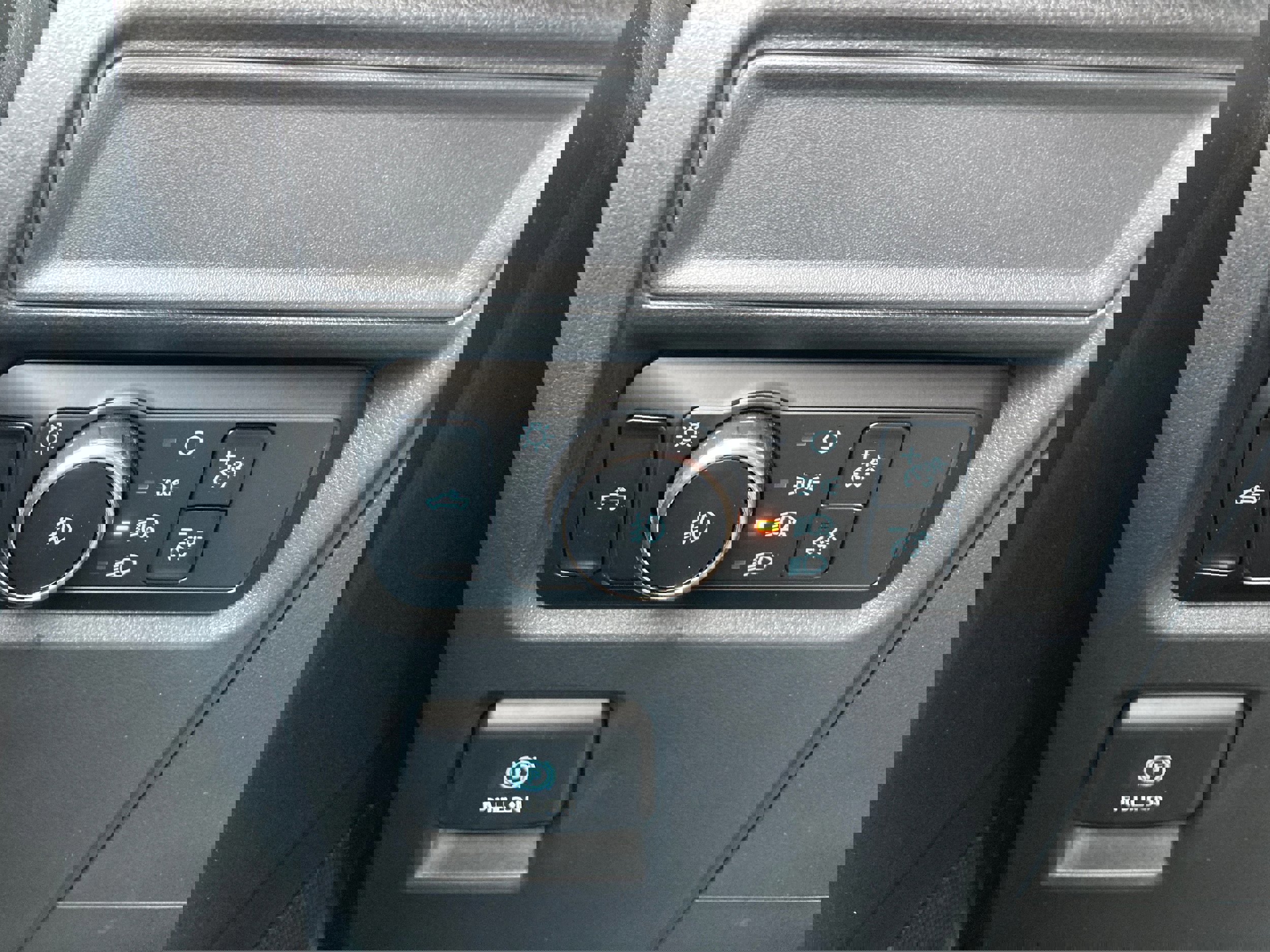 Certified 2024 Ford F150 STX image 25