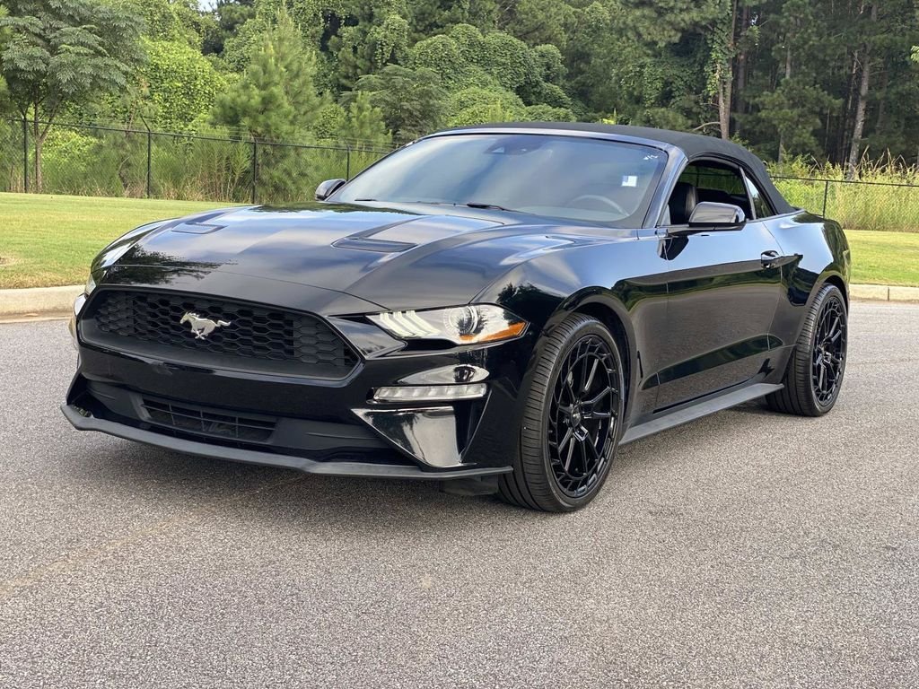 Certified 2022 Ford Mustang Premium RWD image 7