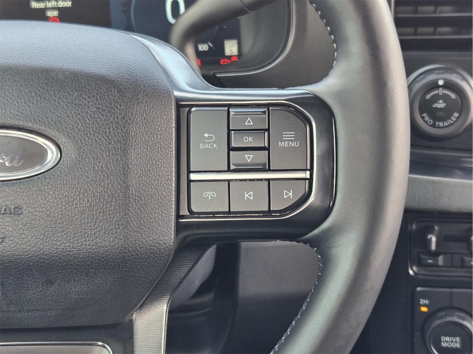 Certified 2025 Ford F250 Platinum AWD/4WD image 29