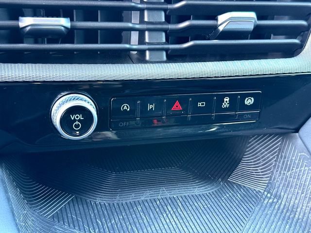 Certified 2025 Ford Explorer ST-Line image 19