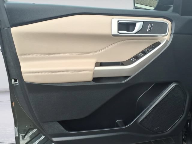 Certified 2023 Ford Explorer XLT w/ Equipment Group 202A AWD/4WD image 14