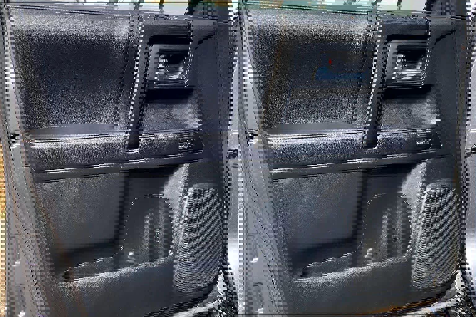 Used 2019 Toyota 4Runner Limited image 21