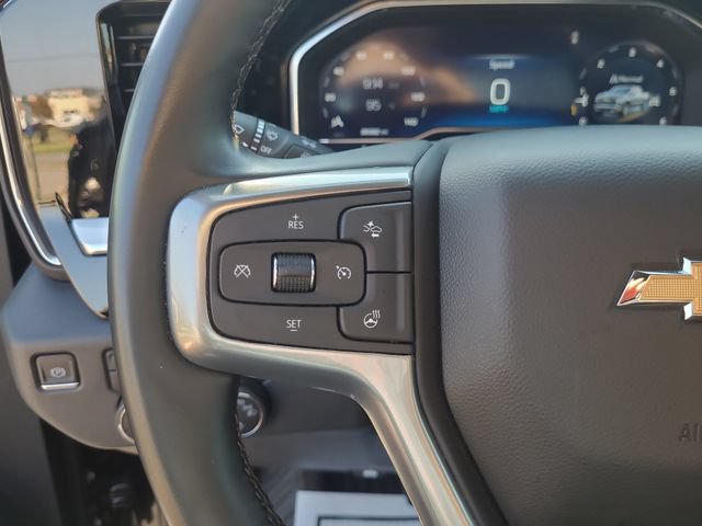 Used 2023 Chevrolet Silverado 1500 LT AWD/4WD image 24