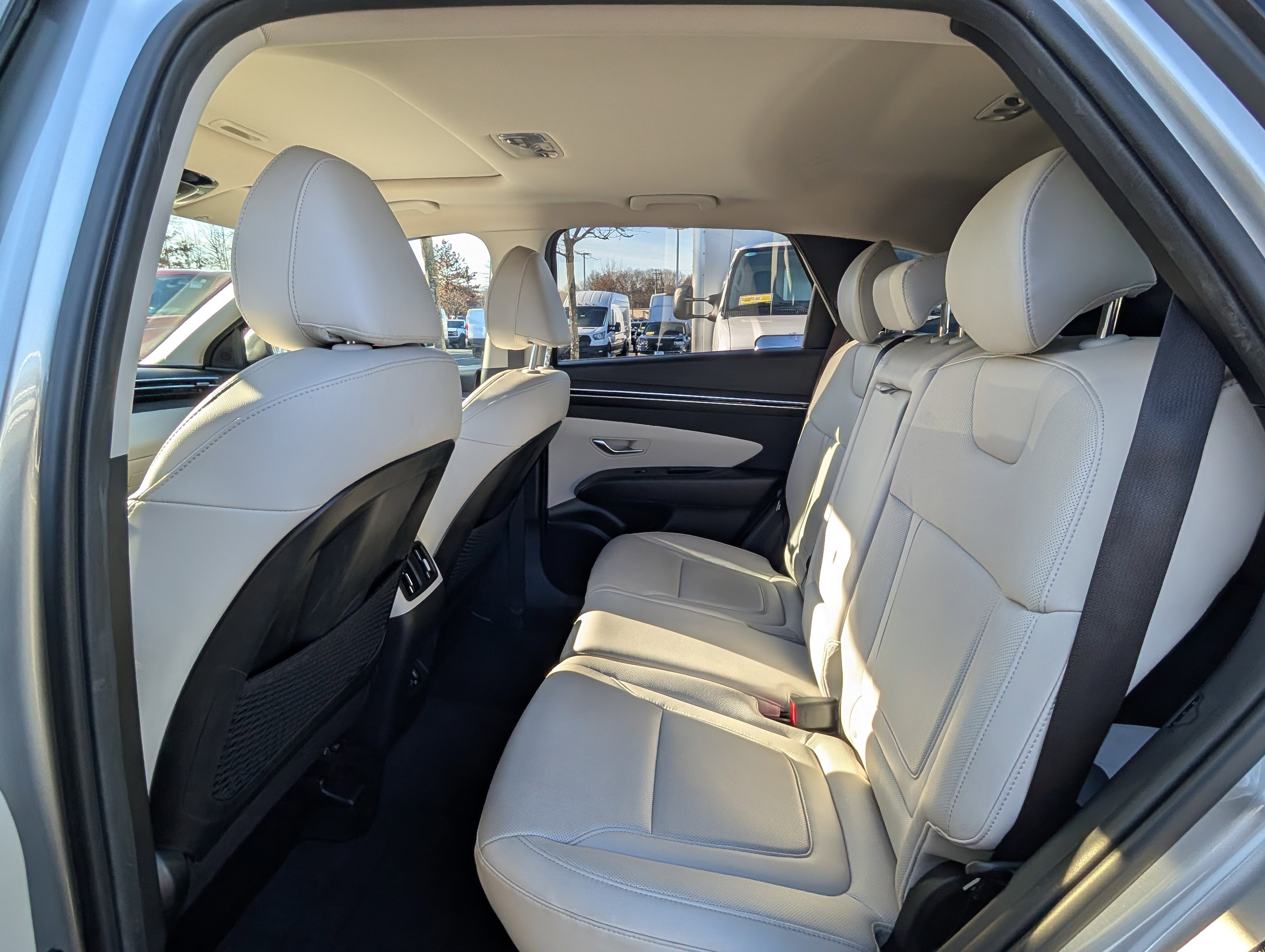 Used 2023 Hyundai Tucson SEL w/ Convenience Package image 13