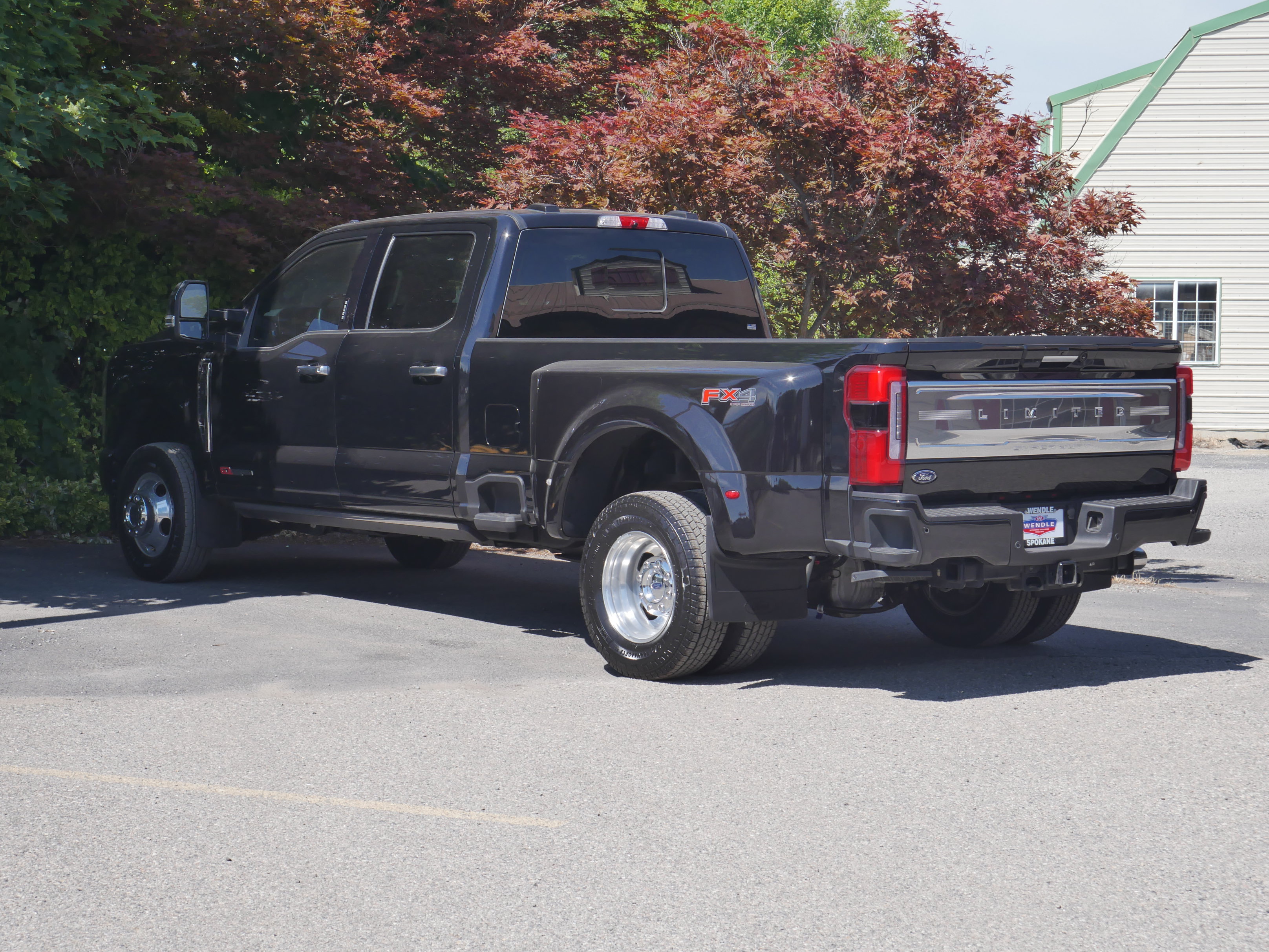 Certified 2024 Ford F350 Limited w/ FX4 Off-Road Package AWD/4WD image 24