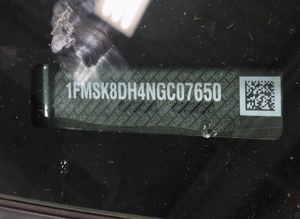 Certified 2022 Ford Explorer XLT w/ Equipment Group 202A AWD/4WD image 32