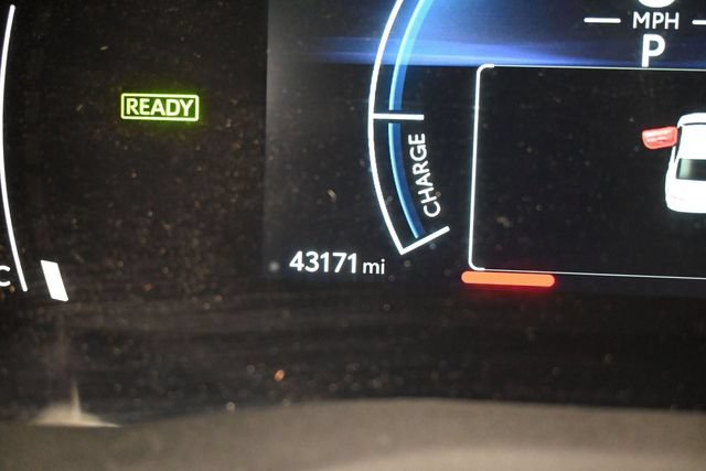 Used 2025 Toyota Camry LE FWD image 17