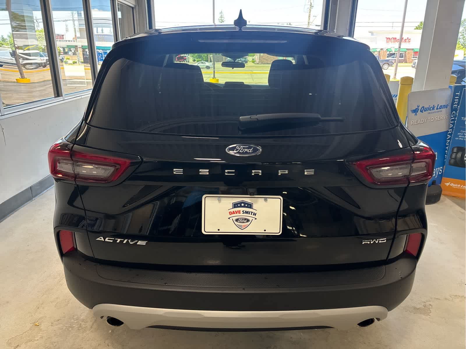 Certified 2023 Ford Escape Active AWD/4WD image 13