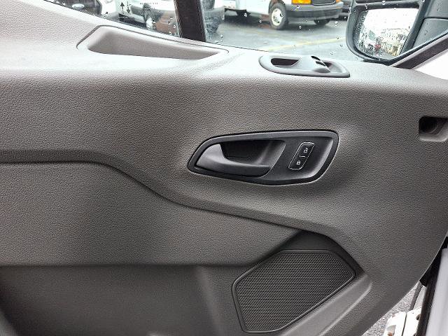 Certified 2022 Ford Transit 350 DRW image 12