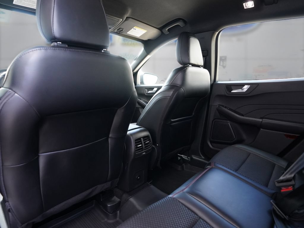 Certified 2024 Ford Escape ST-Line w/ Tech Pack #1 AWD/4WD image 19
