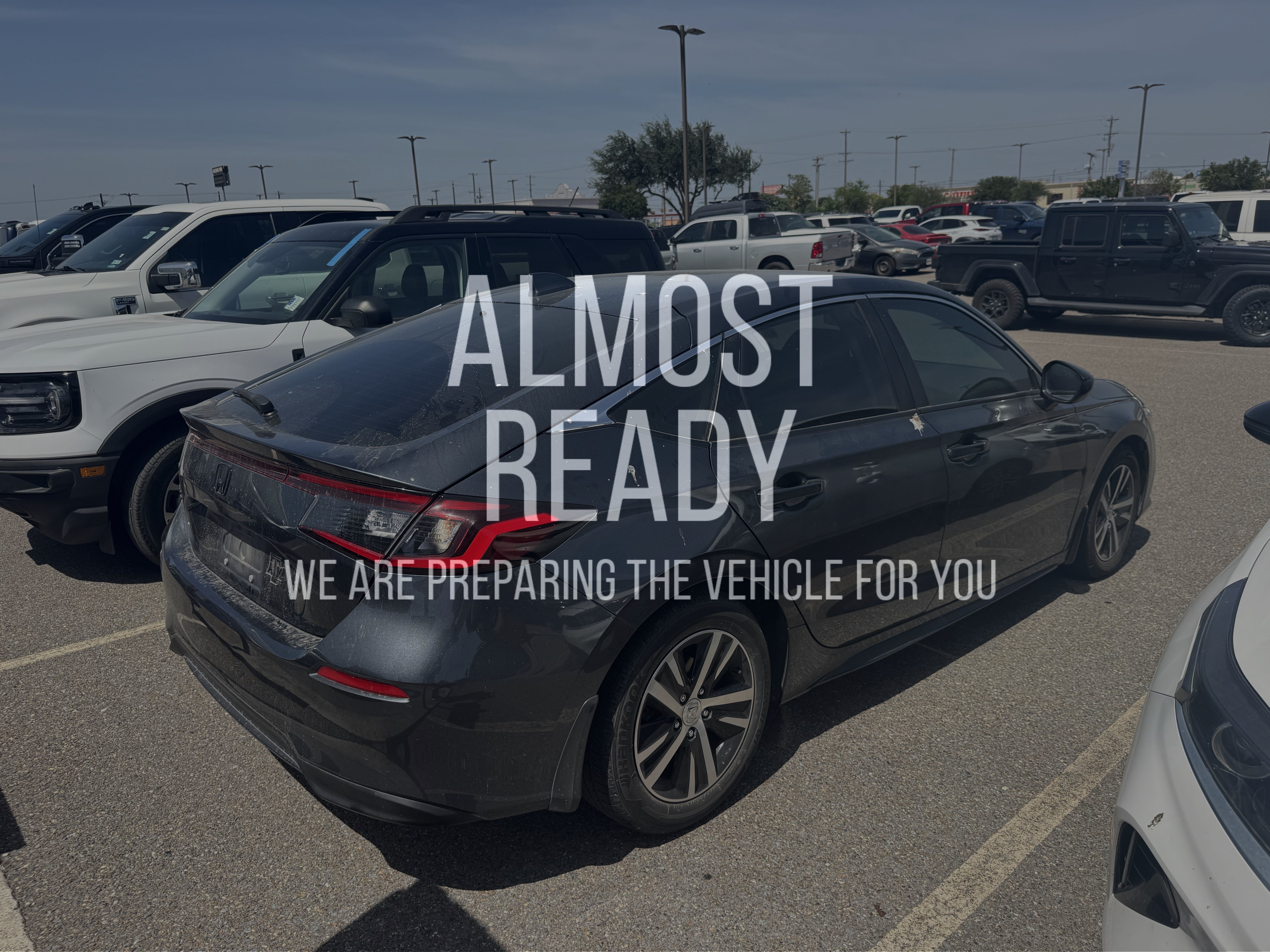 Used 2024 Honda Civic LX image 4