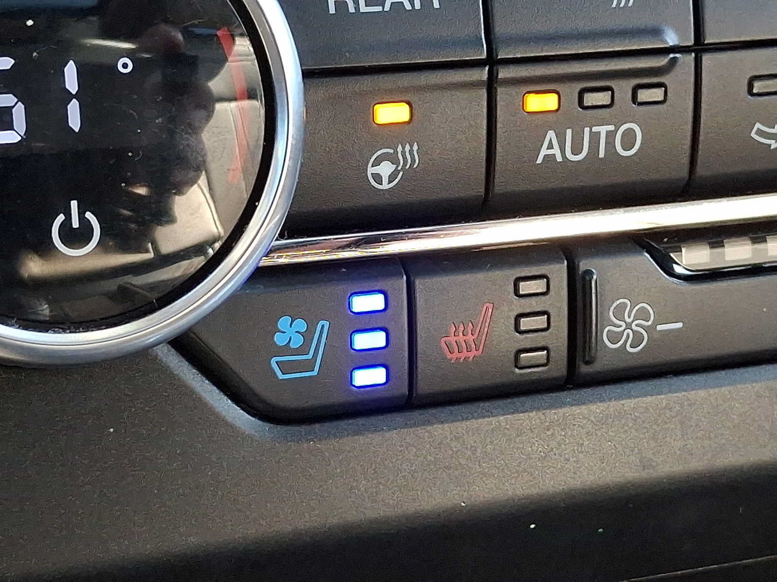 Certified 2020 Ford Expedition Limited AWD/4WD image 25
