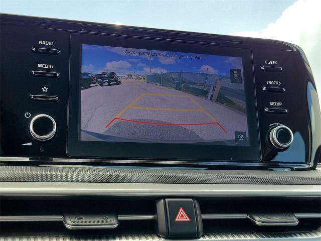 Used 2022 Kia K5 LXS image 25