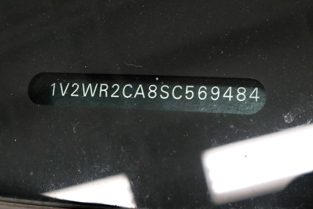 Used 2025 Volkswagen Atlas SE FWD image 36