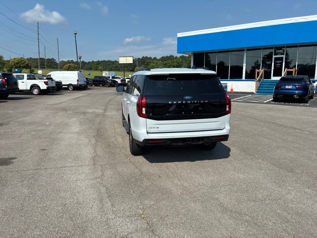 Certified 2025 Ford Expedition Active AWD/4WD image 35