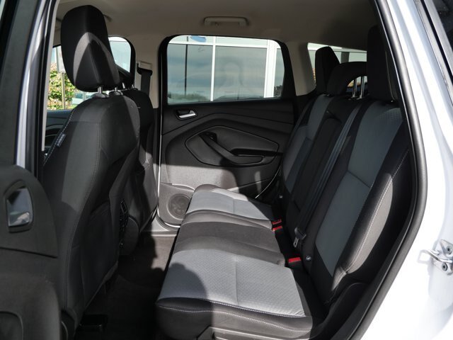 Certified 2018 Ford Escape SE w/ SE Sync 3 Package AWD/4WD image 17