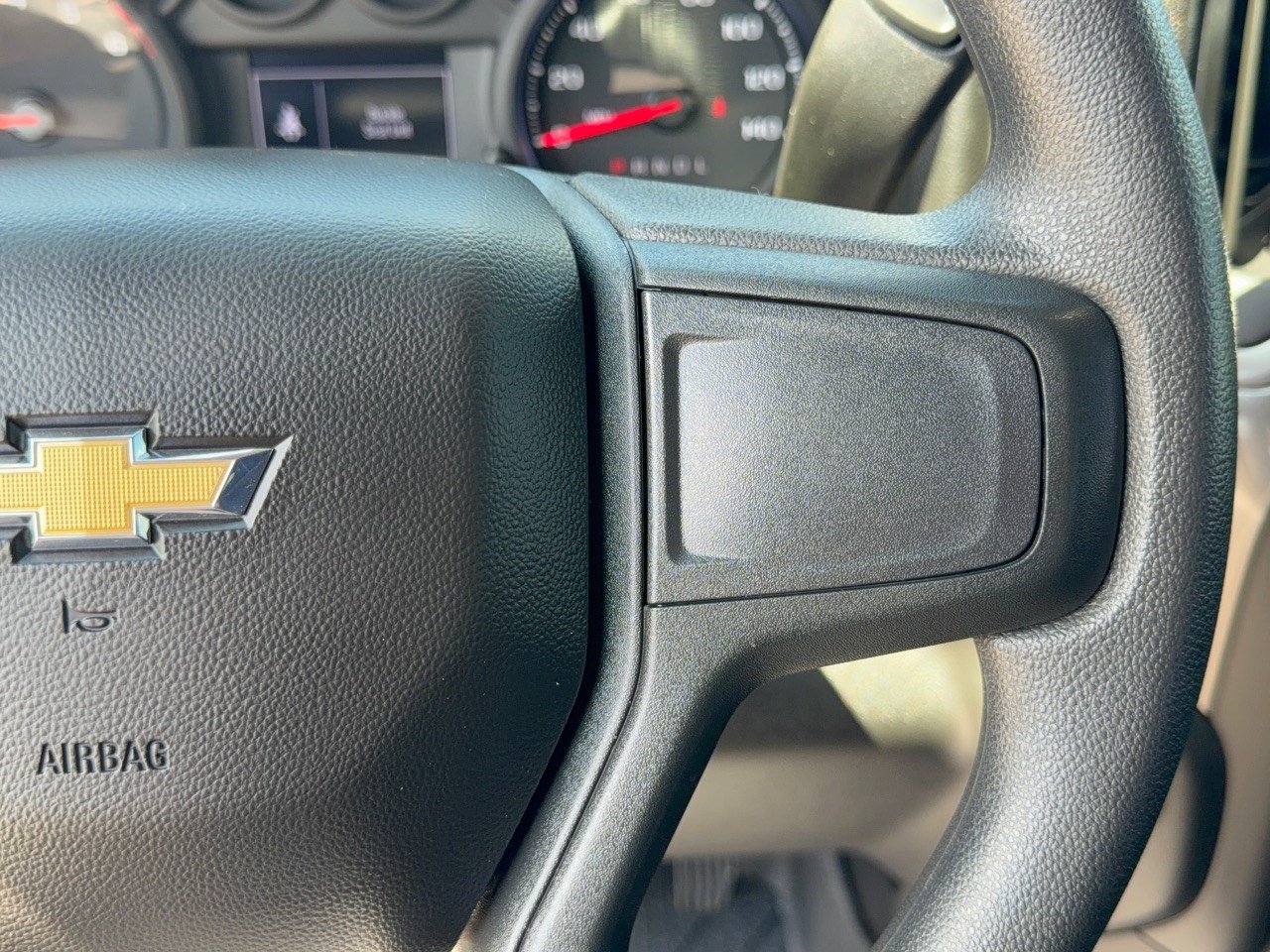 Used 2025 Chevrolet Silverado 2500 Custom w/ Custom Convenience Package AWD/4WD image 19