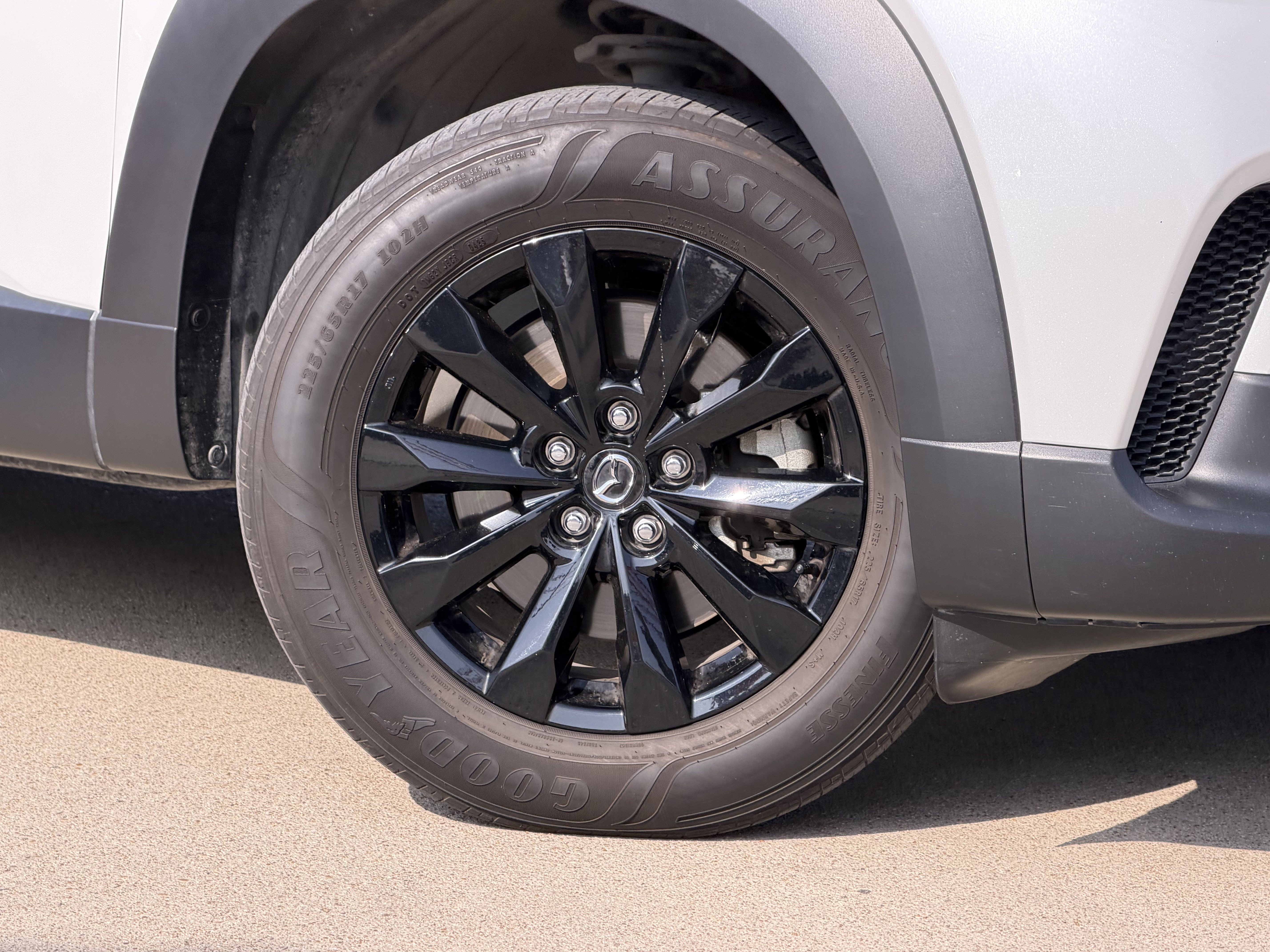 Used 2025 MAZDA CX-50 AWD 2.5 S w/ Preferred Package image 3