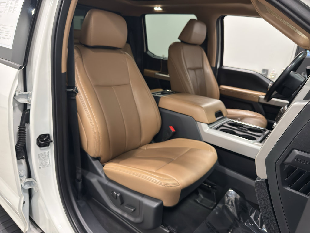 Certified 2022 Ford F250 Lariat w/ Lariat Ultimate Package image 32