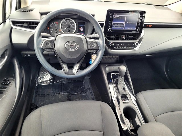 Used 2021 Toyota Corolla LE image 9