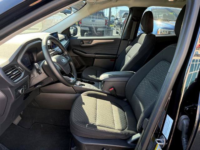 Certified 2023 Ford Escape Active AWD/4WD image 13