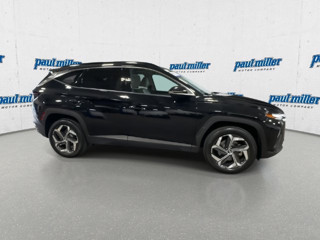 Used 2022 Hyundai Tucson Limited w/ Cargo Package AWD/4WD image 13