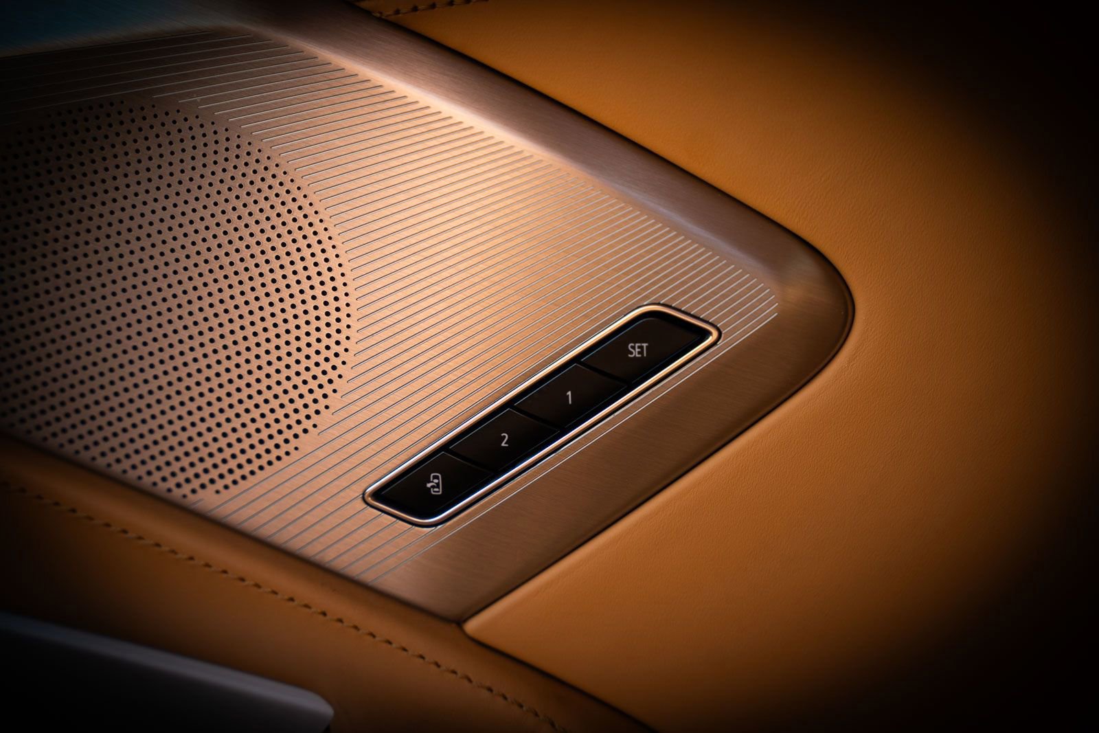 Used 2021 Chevrolet Corvette Stingray Premium Conv w/ Z51 Performance Package image 56