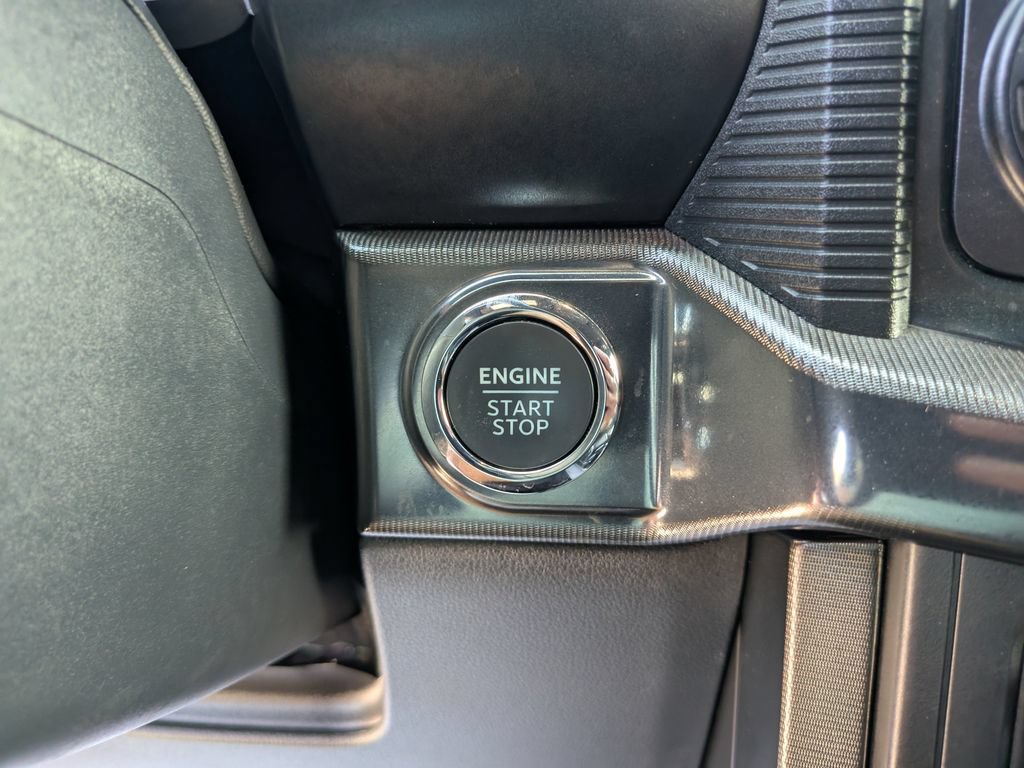 Certified 2024 Ford F150 Platinum w/ Equipment Group 702A High AWD/4WD image 29
