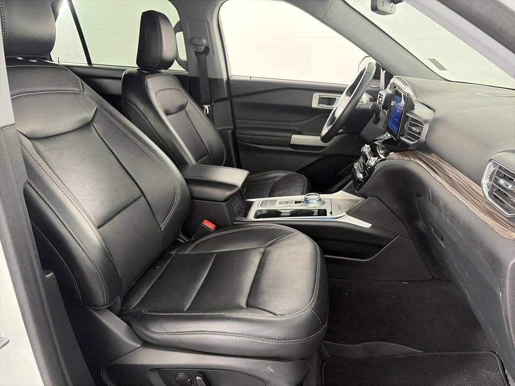 Certified 2023 Ford Explorer Limited image 31