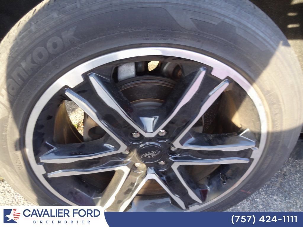 Certified 2021 Ford Expedition Max Limited image 7