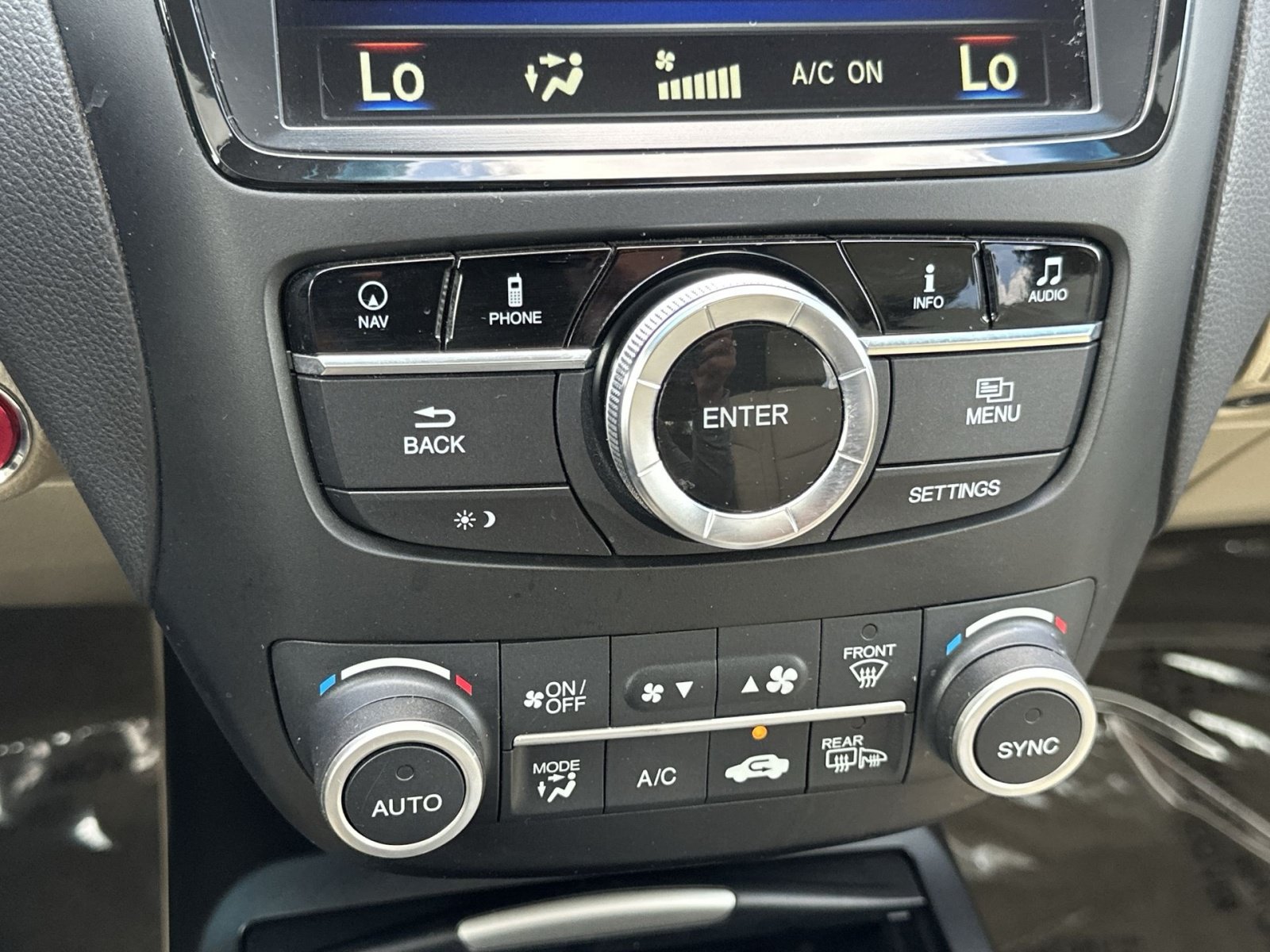 Used 2018 Acura RDX AWD w/ Technology Package image 29