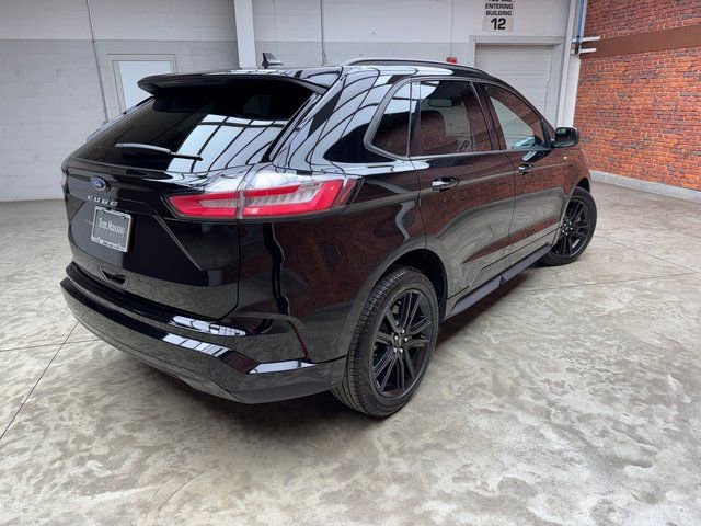 Certified 2024 Ford Edge ST-Line image 5