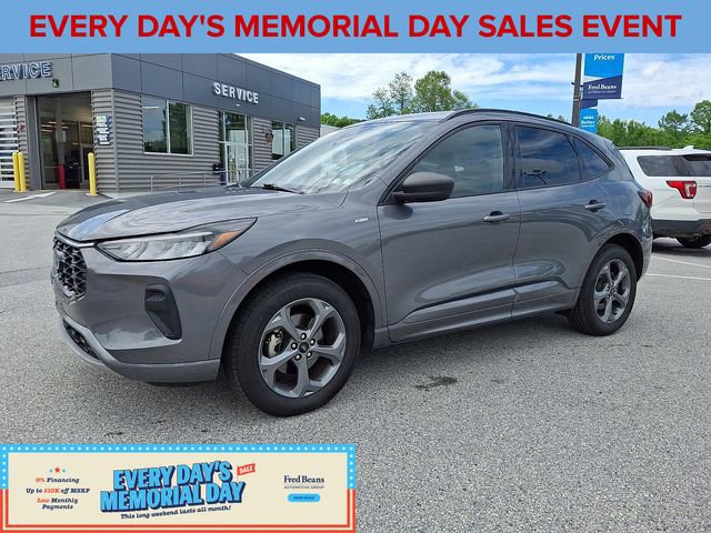 Certified 2024 Ford Escape ST-Line AWD/4WD image 5