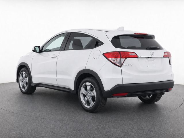 Used 2021 Honda HR-V LX image 3