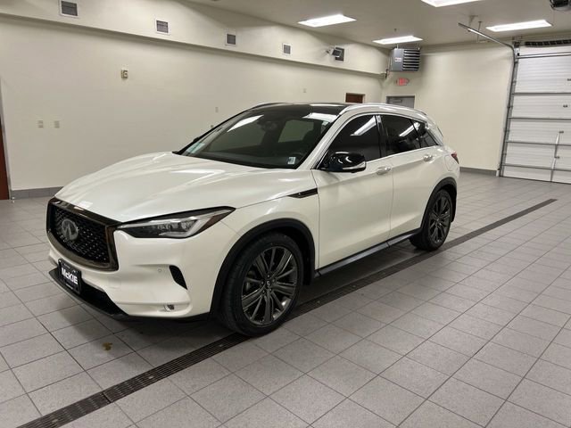 Used 2020 INFINITI QX50 Essential w/ Edition 30 Package image 3