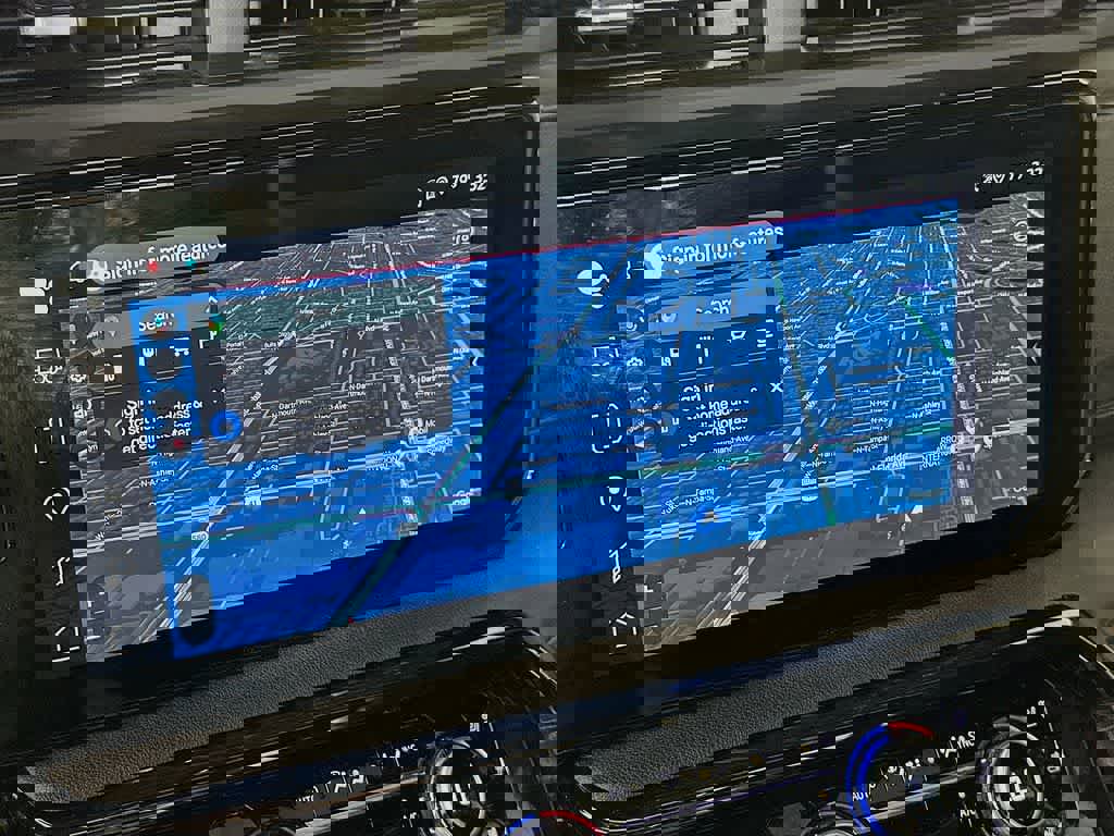 Used 2025 GMC Sierra 1500 AT4 w/ Technology Package image 28