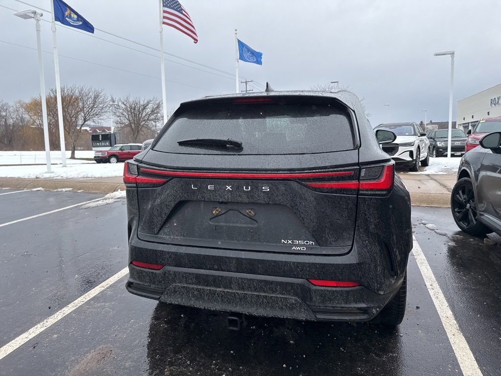 Used 2022 Lexus NX 300h AWD image 5