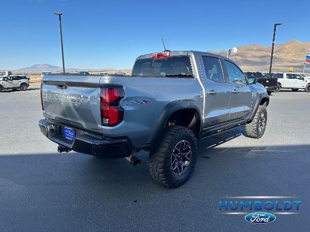 Used 2024 Chevrolet Colorado ZR2 w/ Technology Package AWD/4WD image 5