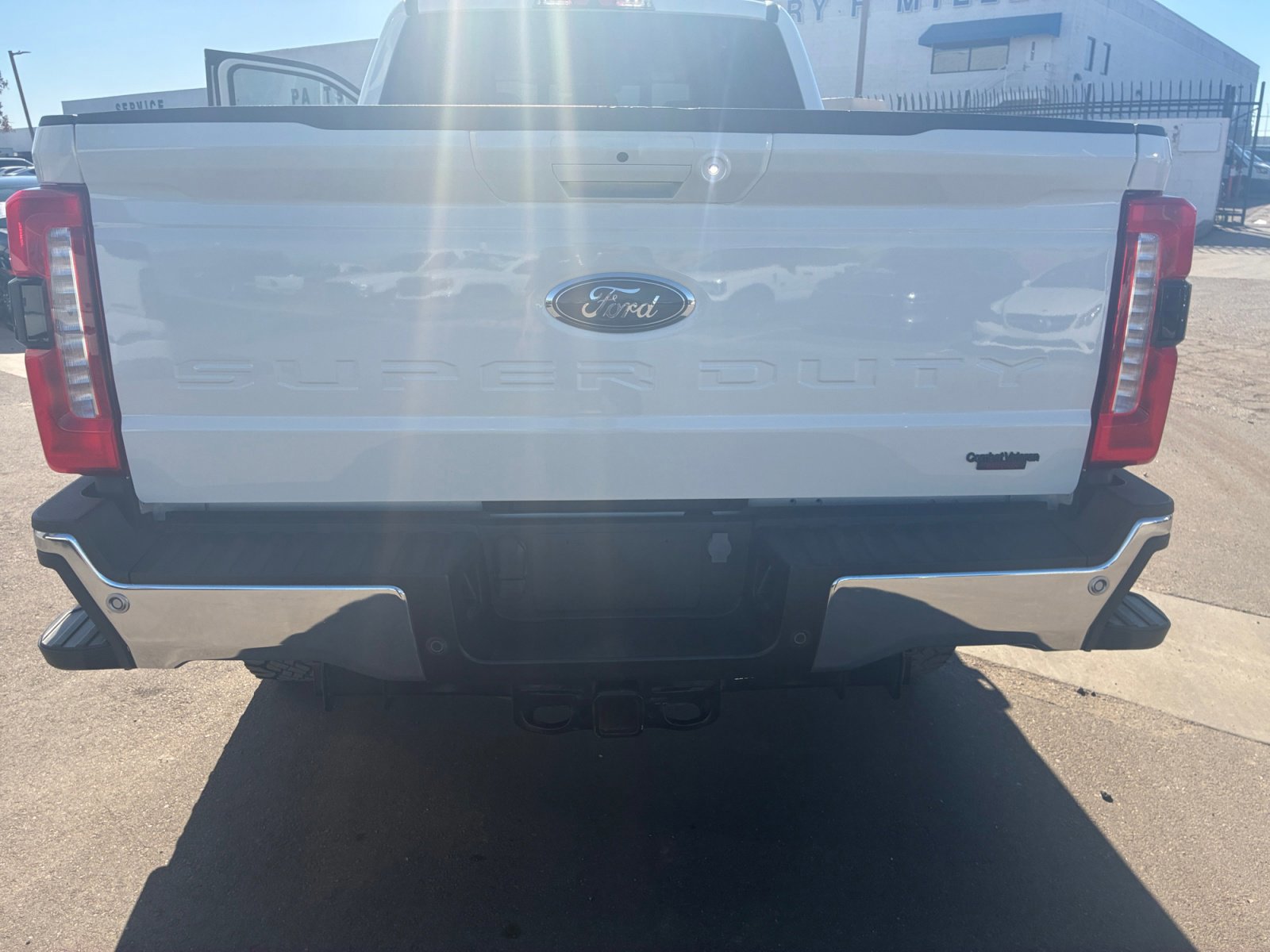 Certified 2023 Ford F250 Lariat w/ Tremor Off-Road Package image 5