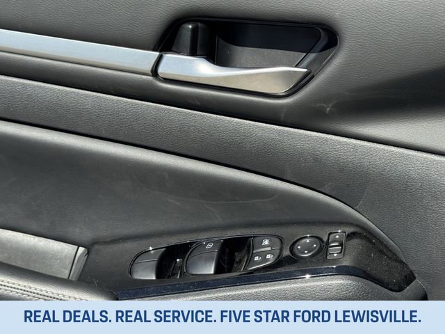 Used 2024 Nissan Altima 2.5 SL image 24