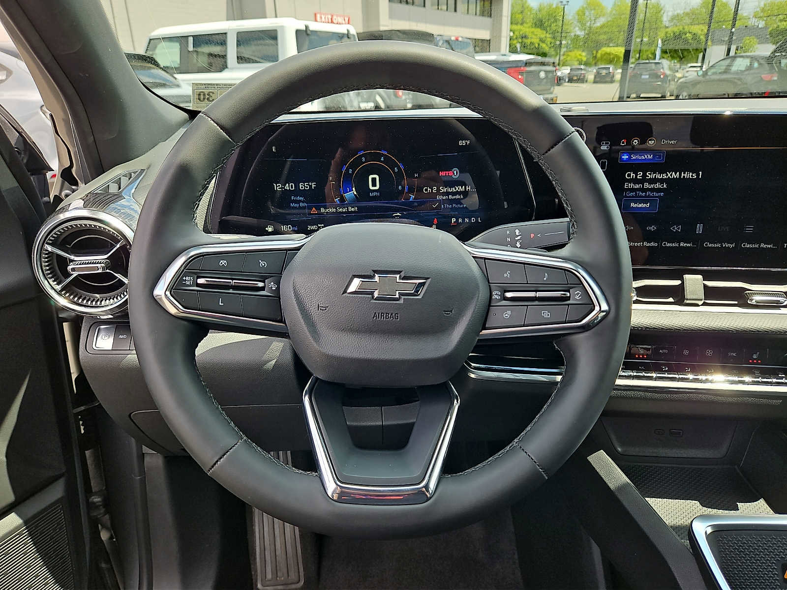 Used 2025 Chevrolet Equinox LT w/ Convenience Package II AWD/4WD image 19
